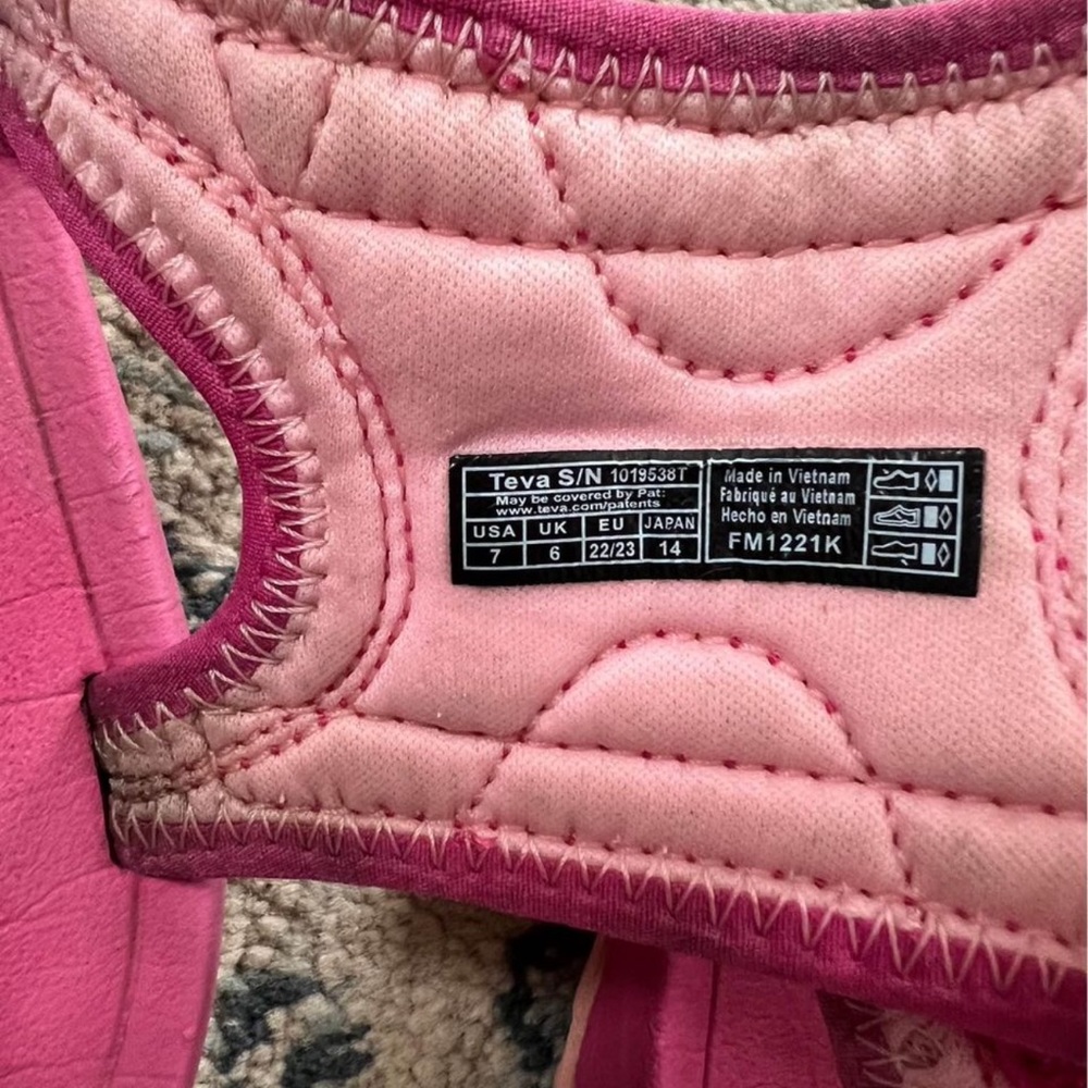Pink Teva Psyclone XLT - Toddler Girls Size 7 - Picture 7 of 7